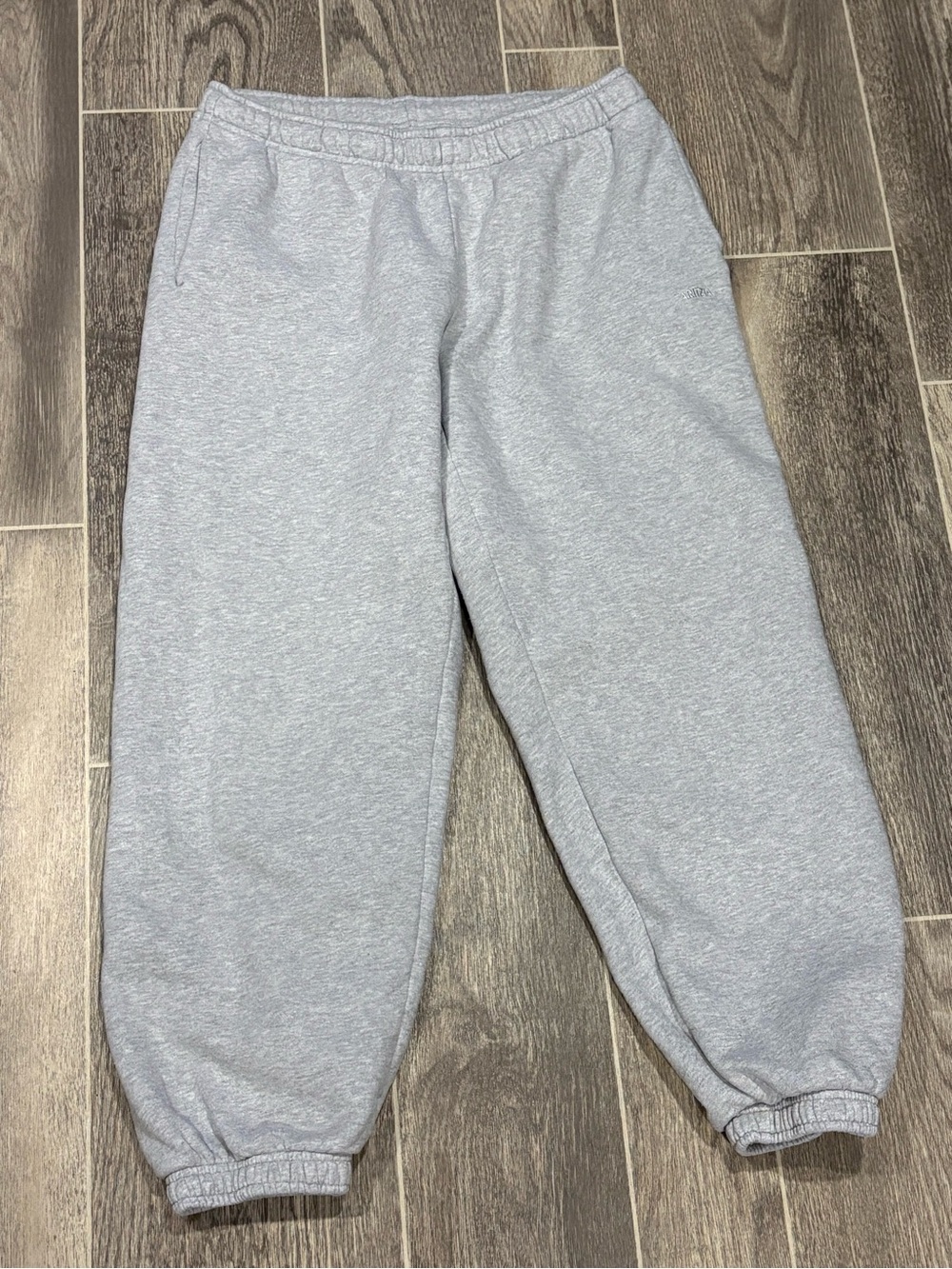 Aritzia Cozy Fleece Mega Fit Light Gray